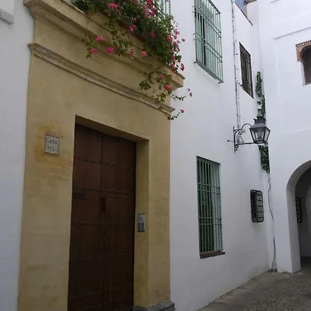 Апартаменти Entre2mezquitas 6